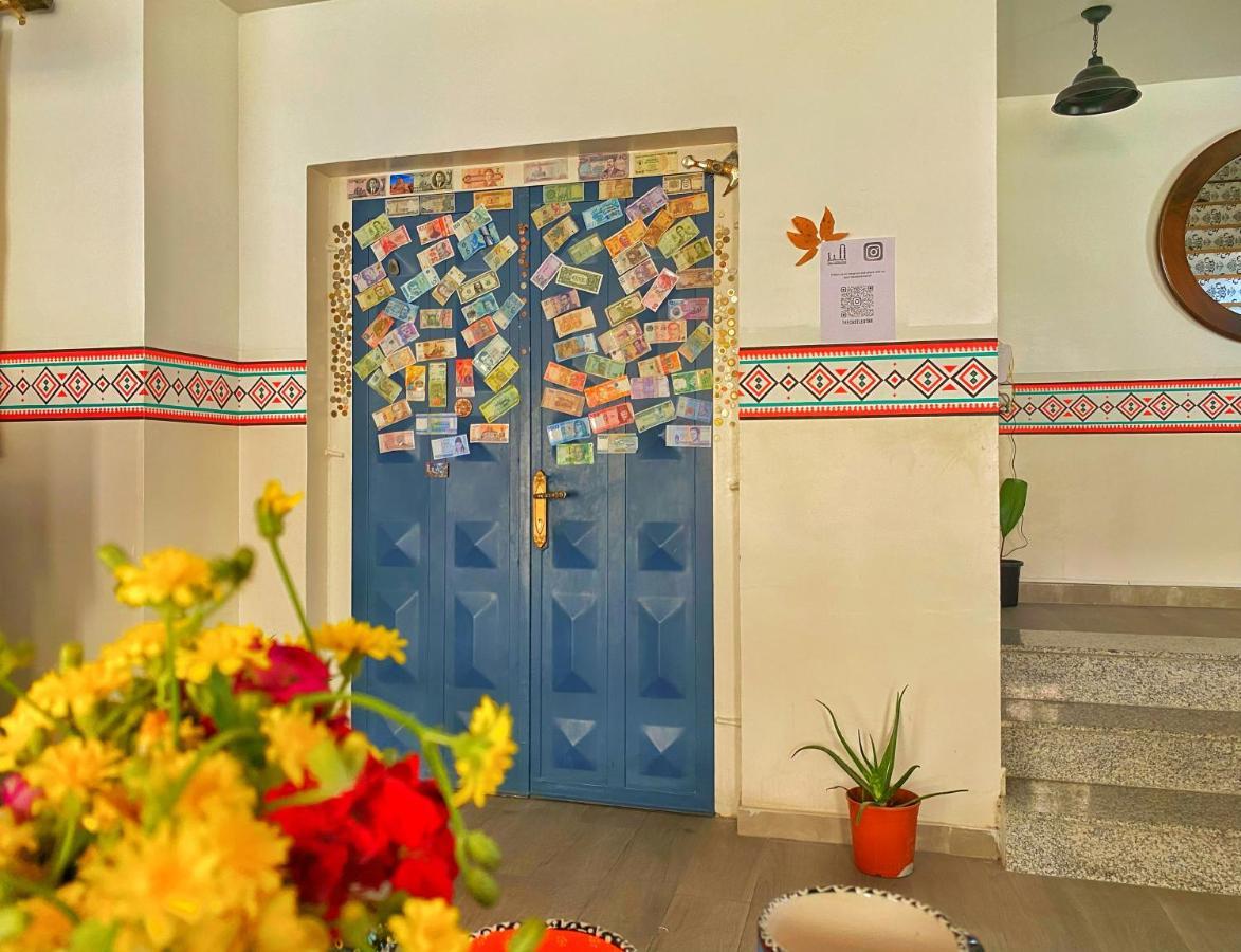The Castle Star Hostel Amman Exterior photo